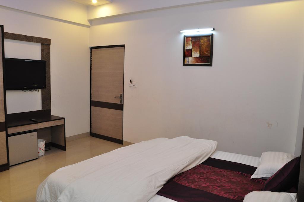 Hotel The Kamta Агра Экстерьер фото